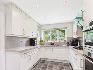 Photo 11- click for photo gallery